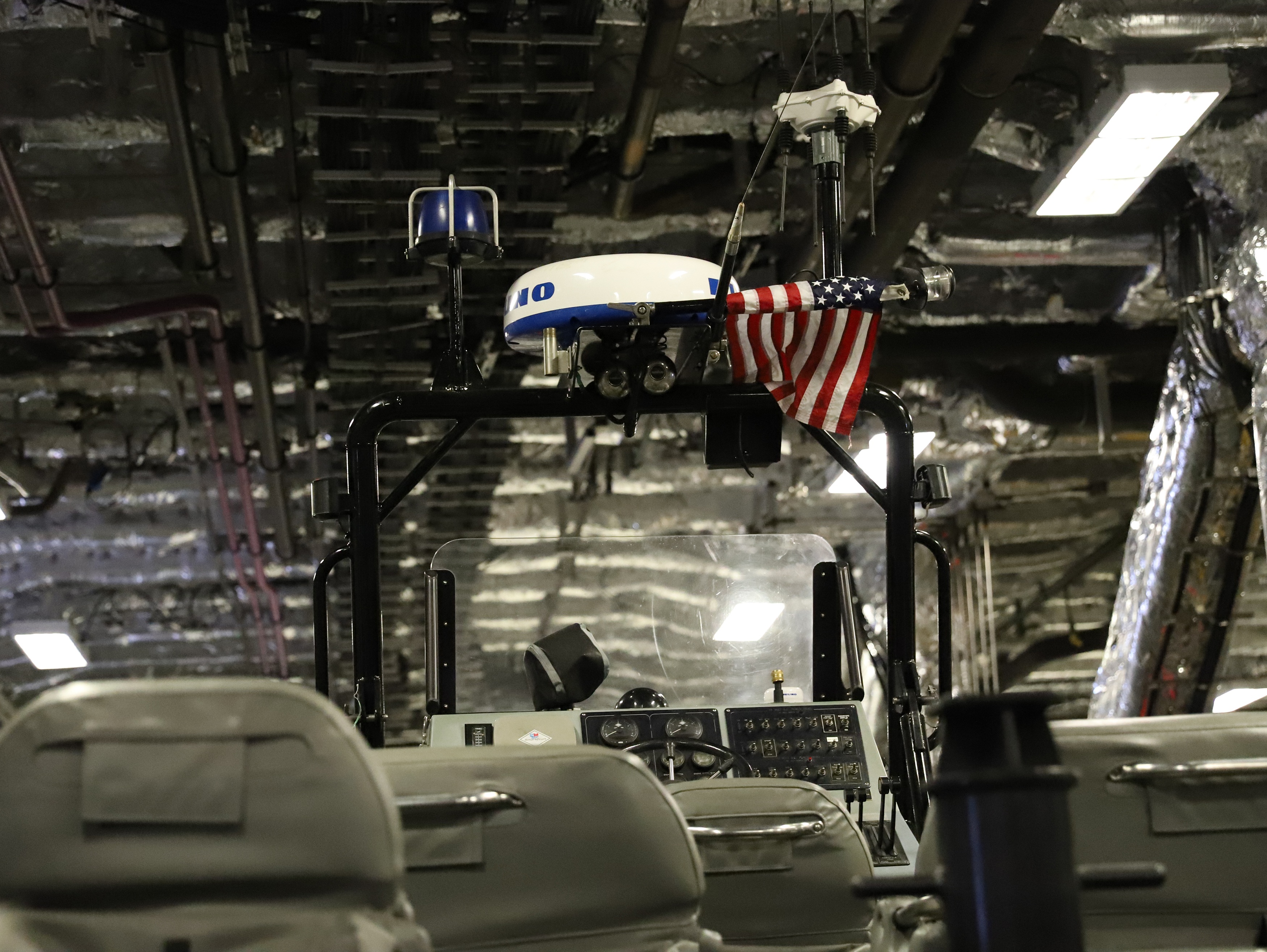 Tàu tuần duyên hiện đại nhất của Hải quân Mỹ diễn tập với ASEAN