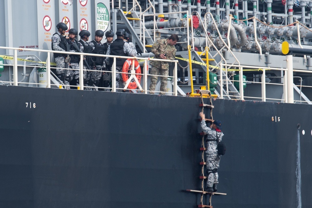 Dàn tàu chiến phô diễn sức mạnh trong diễn tập hàng hải Mỹ - ASEAN