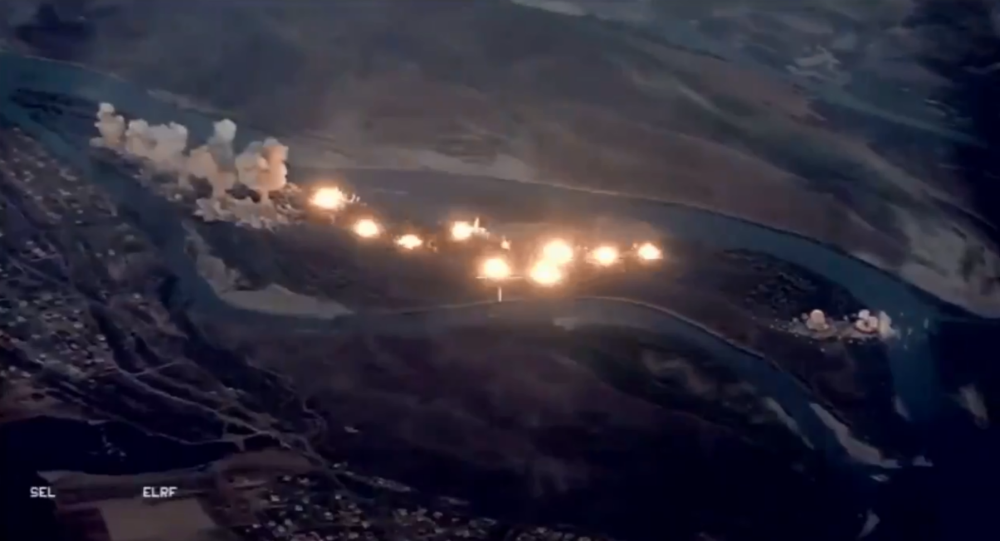 Video "chim sắt" F-15 và F-35 của Mỹ dội 36 tấn bom vào các mục tiêu IS