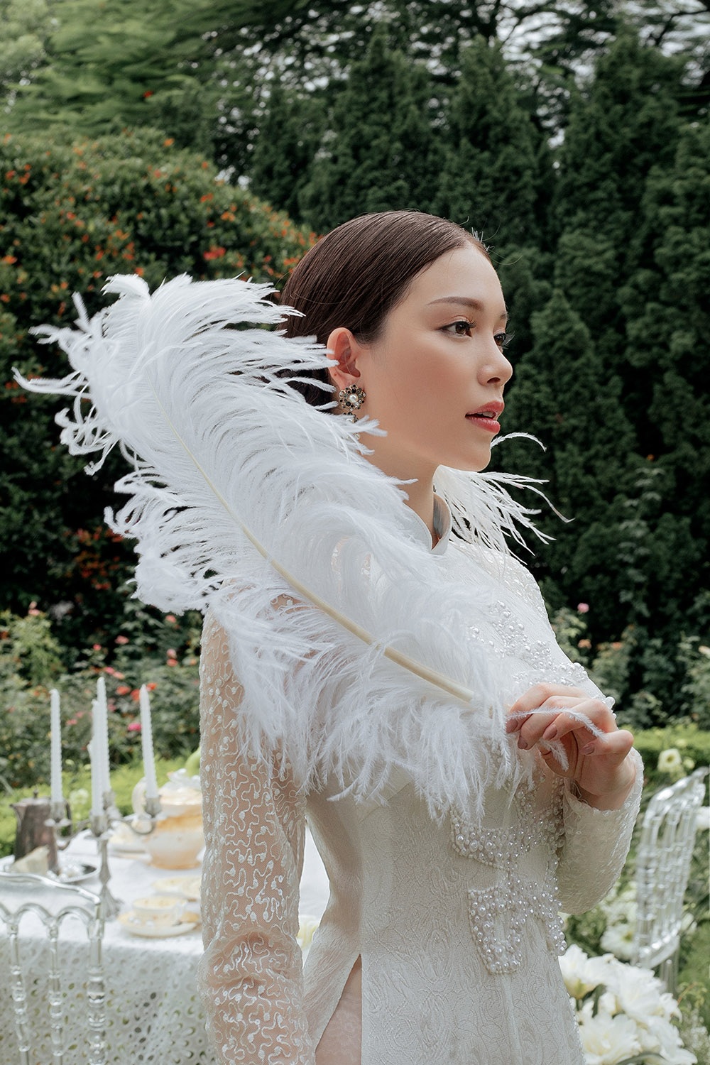 Vừa công khai yêu em chồng Hà Tăng, Linh Rin đã bất ngờ mặc áo dài cưới - 10 Vừa công khai yêu em chồng Hà Tăng, Linh Rin đã bất ngờ mặc áo dài cưới - 10