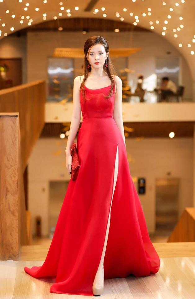 Hot girl Midu làm giảng viên, sinh viên thầm mến vì đẹp và trẻ trung - 6 Hot girl Midu làm giảng viên, sinh viên thầm mến vì đẹp và trẻ trung - 6