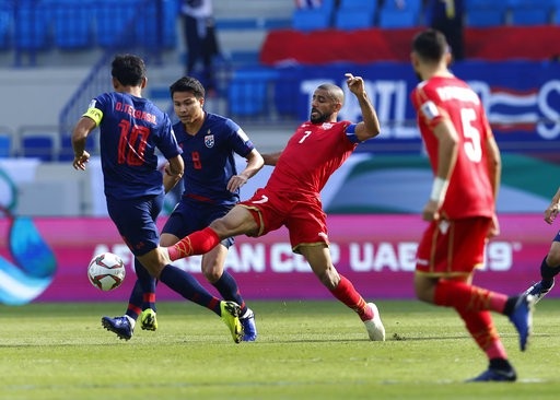 Bahrain 0-1 Thái Lan: Thay tướng đổi vận - Ảnh 14. Bahrain 0-1 Thái Lan: Thay tướng đổi vận - Ảnh 14.