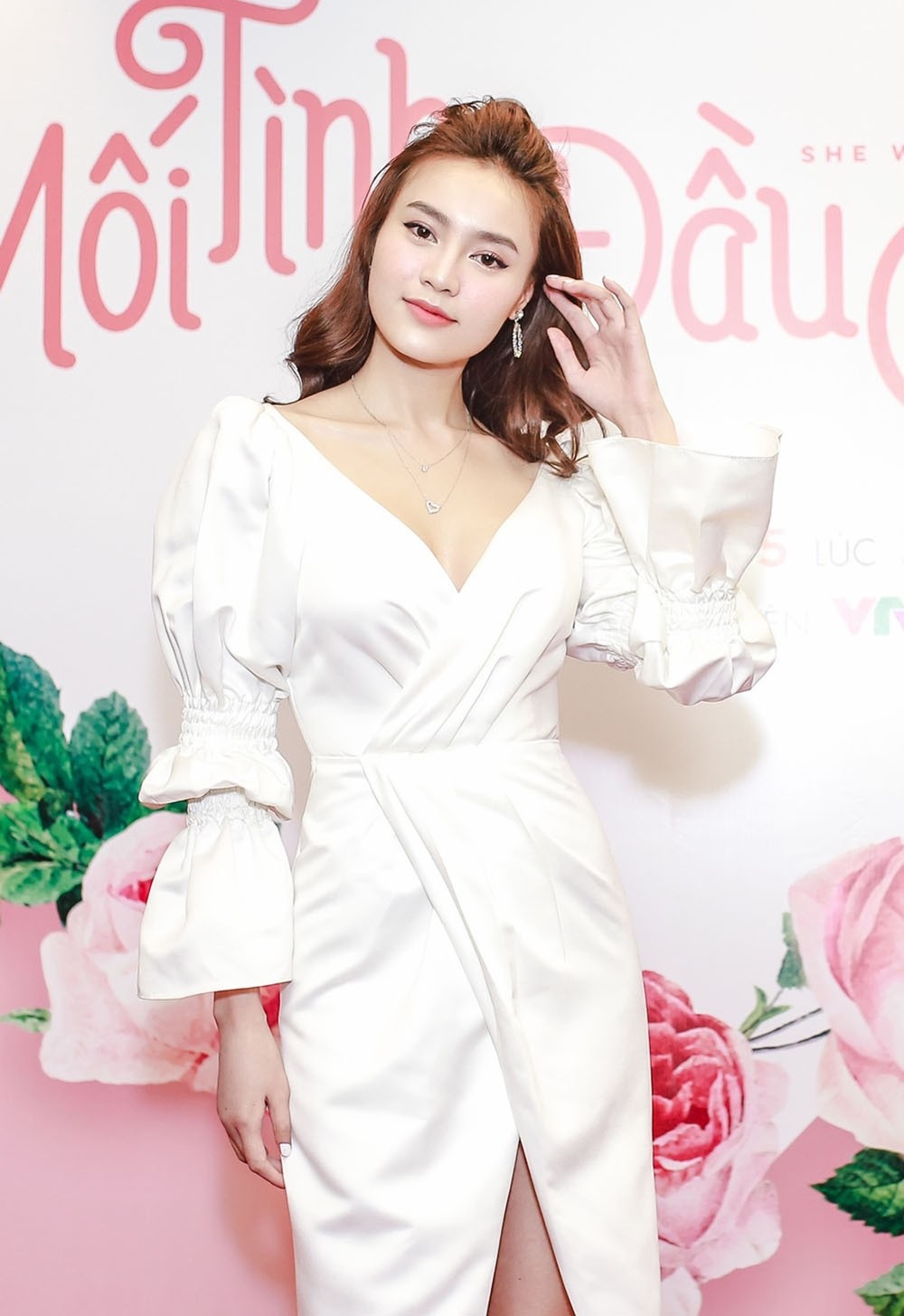 Chi Pu và Ninh Dương Lan Ngọc gọi nhau “vợ - chồng”, không ngại thể hiện tình cảm trước đám đông - Ảnh 10. Chi Pu và Ninh Dương Lan Ngọc gọi nhau “vợ - chồng”, không ngại thể hiện tình cảm trước đám đông - Ảnh 10.