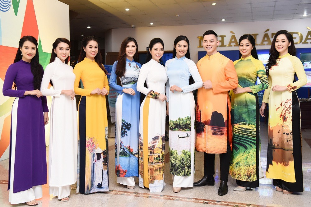 Hoa hậu Ngọc Hân nói gì về bạn gái tin đồn của cầu thủ Phan Văn Đức? - Ảnh 2. Hoa hậu Ngọc Hân nói gì về bạn gái tin đồn của cầu thủ Phan Văn Đức? - Ảnh 2.