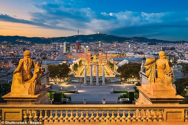 Paris là thành phố sống khỏe mạnh nhất thế giới - Ảnh 3. Paris là thành phố sống khỏe mạnh nhất thế giới - Ảnh 3.