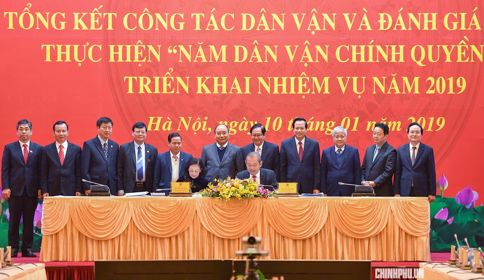 Thủ tướng trả lời câu hỏi điều lo lắng nhất của người dân là gì? - Ảnh 2. Thủ tướng trả lời câu hỏi điều lo lắng nhất của người dân là gì? - Ảnh 2.