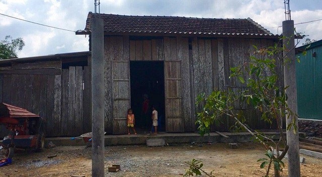 Một ngân hàng hỗ trợ xây nhà và lập sổ tiết kiệm giúp gia đình chị Liễu - Ảnh 1. Một ngân hàng hỗ trợ xây nhà và lập sổ tiết kiệm giúp gia đình chị Liễu - Ảnh 1.