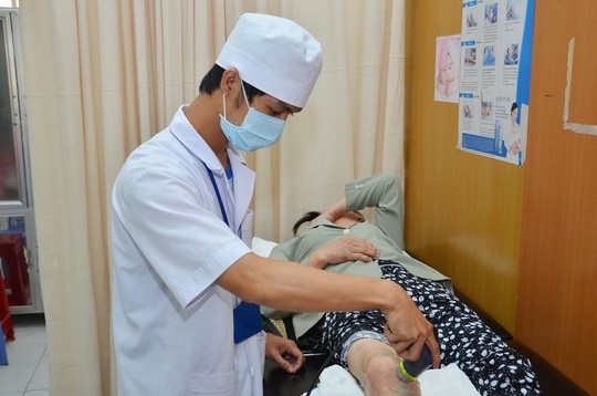 Nâng chuẩn đầu vào nhóm ngành Sức khỏe - Ảnh 1. Nâng chuẩn đầu vào nhóm ngành Sức khỏe - Ảnh 1.