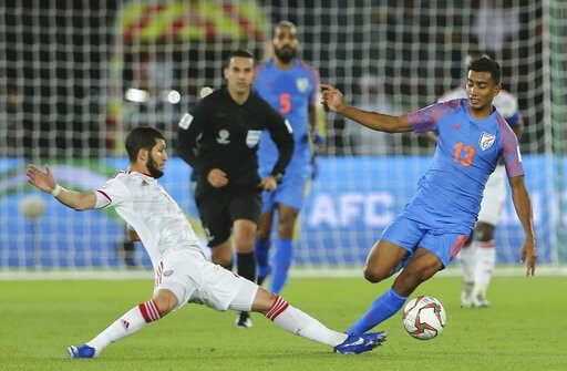 Nhìn lại trận thua đáng tiếc của Ấn Độ trước UAE - Ảnh 4.