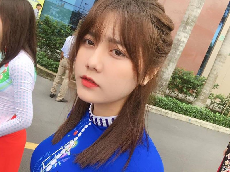 Á khôi ĐH Hutech là “thiên thần áo trắng” Bình Phước từng gây sốt - Ảnh 5. Á khôi ĐH Hutech là “thiên thần áo trắng” Bình Phước từng gây sốt - Ảnh 5.