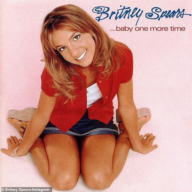 Giật mình nhận ra đã 20 năm trôi qua kể từ khi biết... Britney Spears - Ảnh 1.