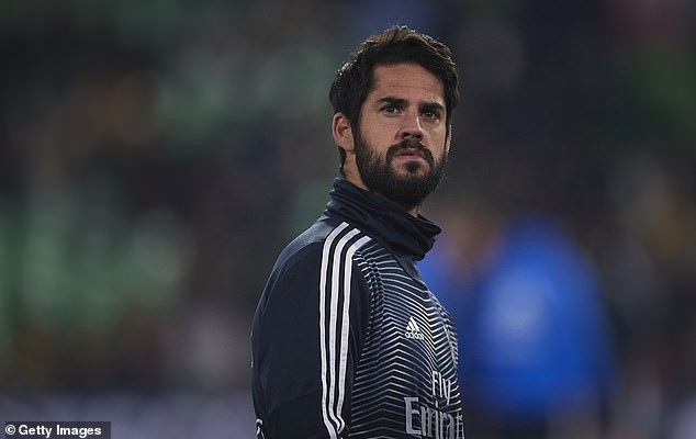 Nhọc nhằn hạ Betis, Real Madrid trụ lại ở top 4 La Liga - Ảnh 3. Nhọc nhằn hạ Betis, Real Madrid trụ lại ở top 4 La Liga - Ảnh 3.
