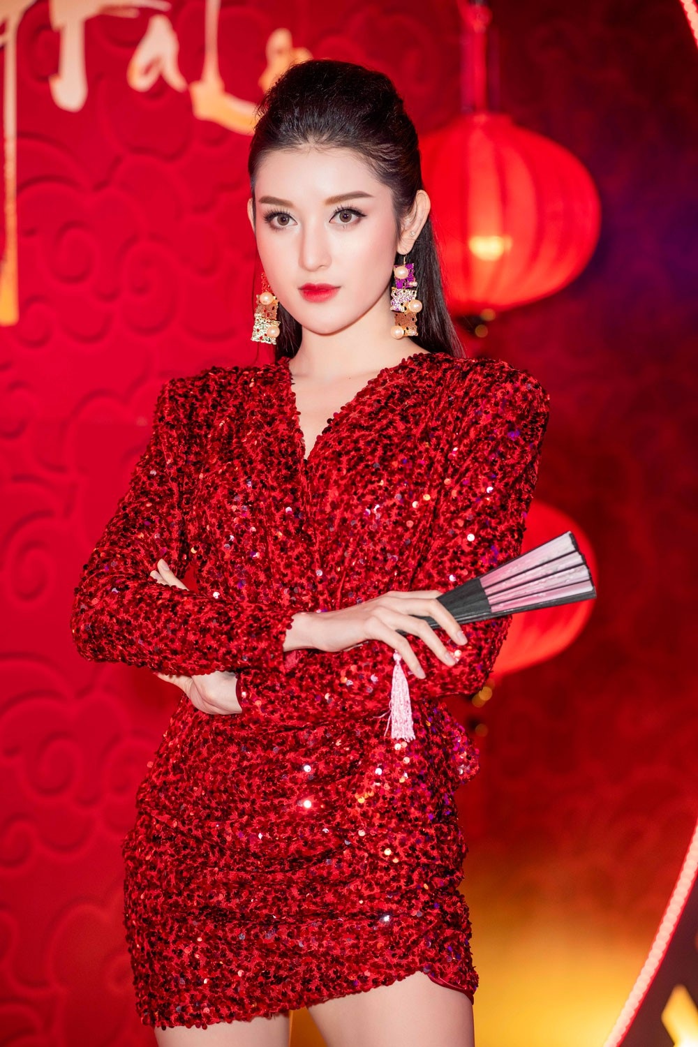 Á hậu Huyền My gợi cảm “đọ dáng” cùng Hoa hậu Mỹ Linh - Ảnh 3. Á hậu Huyền My gợi cảm “đọ dáng” cùng Hoa hậu Mỹ Linh - Ảnh 3.