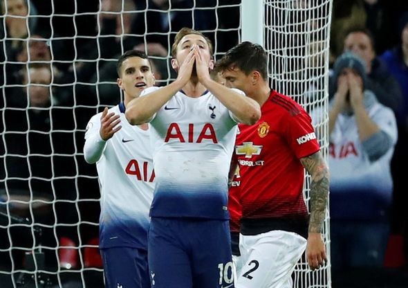 Tottenham 0-1 Man Utd: Rashford, De Gea lập chiến công - Ảnh 4. Tottenham 0-1 Man Utd: Rashford, De Gea lập chiến công - Ảnh 4.
