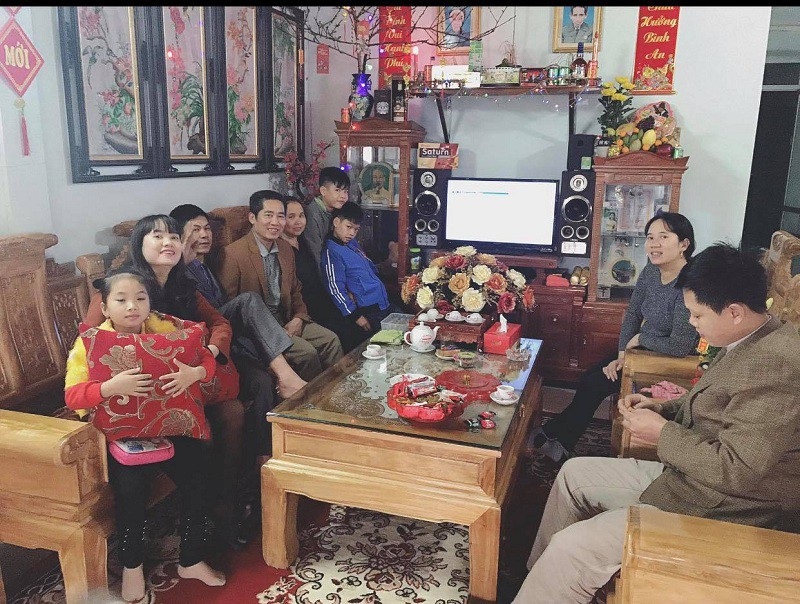 Câu chuyện cảm động sau bức ảnh người chồng ân cần sấy tóc cho vợ - Ảnh 4. Câu chuyện cảm động sau bức ảnh người chồng ân cần sấy tóc cho vợ - Ảnh 4.