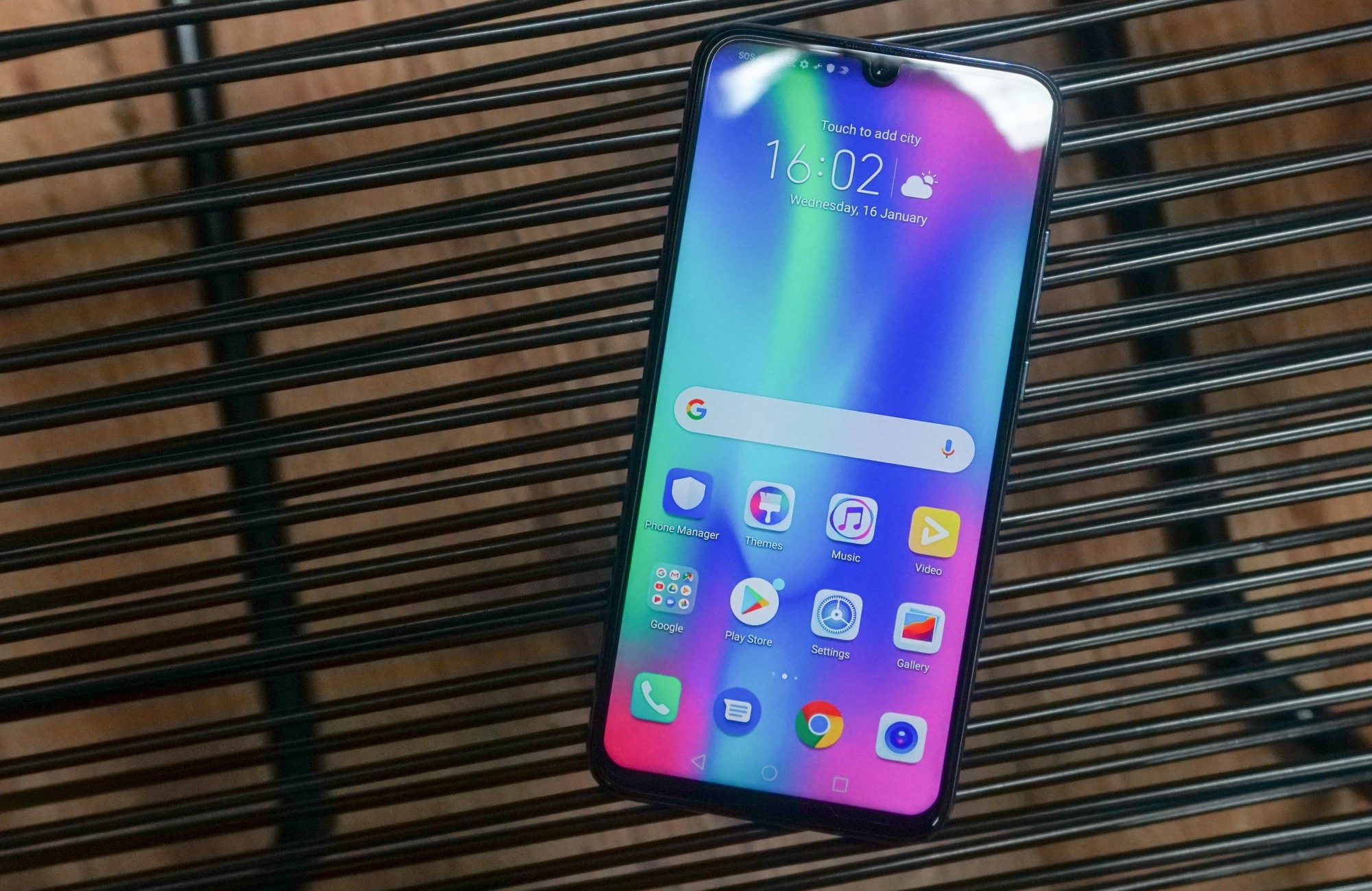 Đập hộp Honor 10 Lite - smartphone tầm trung sắp bán ở Việt Nam với giá khoảng 5 triệu đồng - Ảnh 5. Đập hộp Honor 10 Lite - smartphone tầm trung sắp bán ở Việt Nam với giá khoảng 5 triệu đồng - Ảnh 5.