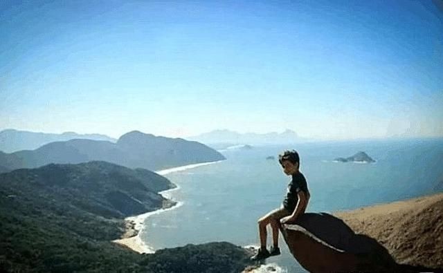 Những bức ảnh điên rồ bất chấp tính mạng hóa ra đều đánh lừa thị giác - Ảnh 3. Những bức ảnh điên rồ bất chấp tính mạng hóa ra đều đánh lừa thị giác - Ảnh 3.