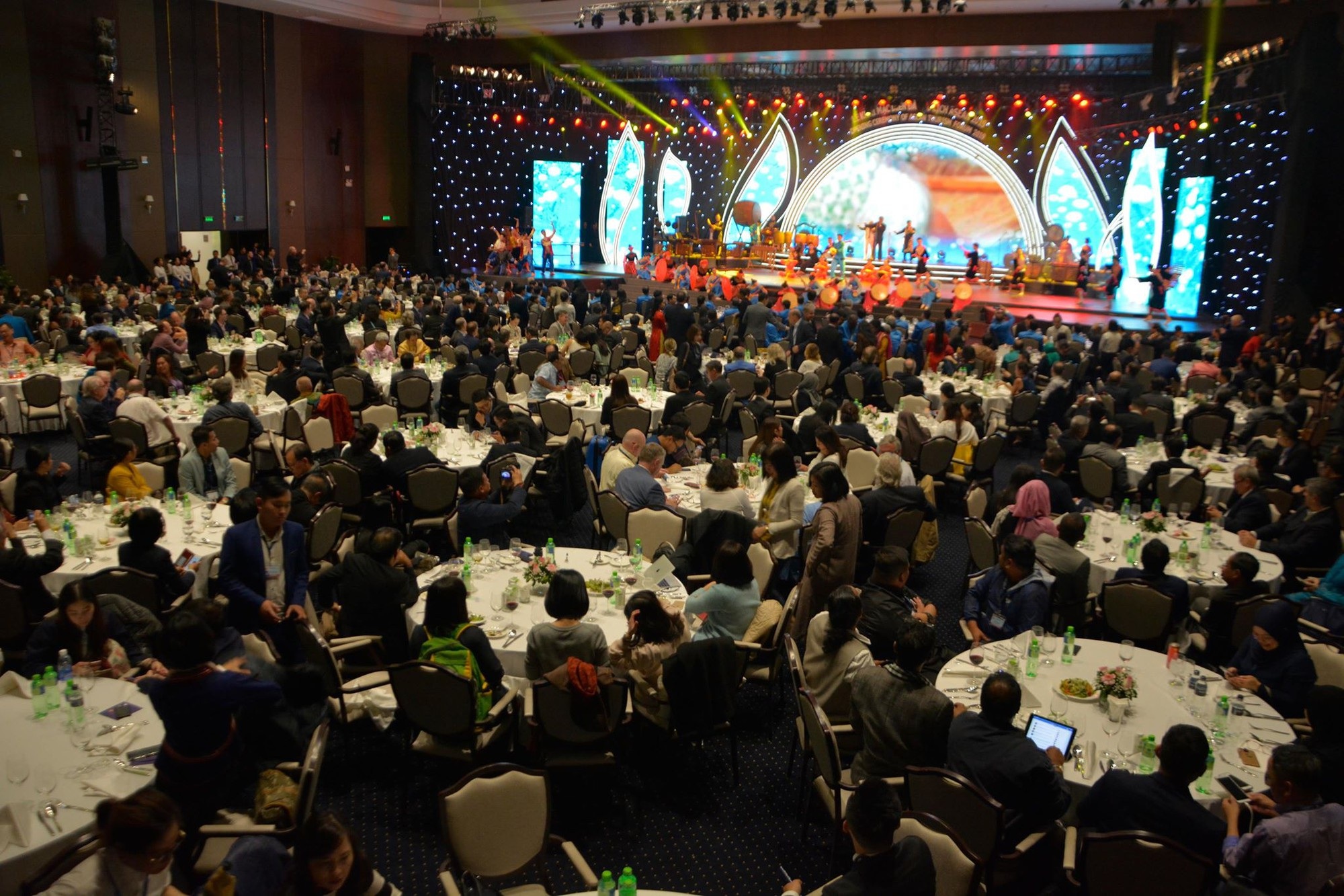 Phó thủ tướng Vũ Đức Đam dự Khai mạc Diễn đàn Du lịch ASEAN 2019 - Ảnh 2. Phó thủ tướng Vũ Đức Đam dự Khai mạc Diễn đàn Du lịch ASEAN 2019 - Ảnh 2.