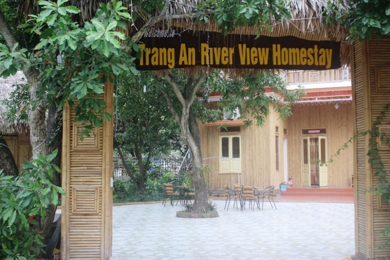 Cận cảnh hàng loạt homestay trái phép trong vùng lõi di sản Tràng An - Ảnh 9. Cận cảnh hàng loạt homestay trái phép trong vùng lõi di sản Tràng An - Ảnh 9.