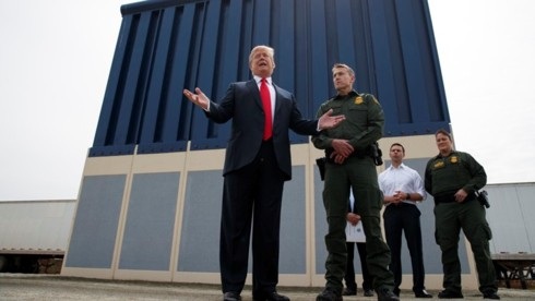 Tường biên giới, đóng cửa Chính phủ và tính toán của Tổng thống Trump - Ảnh 1. Tường biên giới, đóng cửa Chính phủ và tính toán của Tổng thống Trump - Ảnh 1.