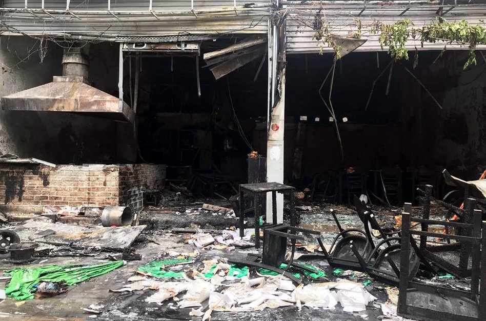 Hà Nội: Lửa thiêu rụi quán Cháo ếch Singapore - Ảnh 7.