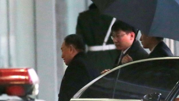 Quan chức cấp cao Triều Tiên đến Mỹ, mang thư riêng của ông Kim Jong-un gửi Trump - Ảnh 3. Quan chức cấp cao Triều Tiên đến Mỹ, mang thư riêng của ông Kim Jong-un gửi Trump - Ảnh 3.