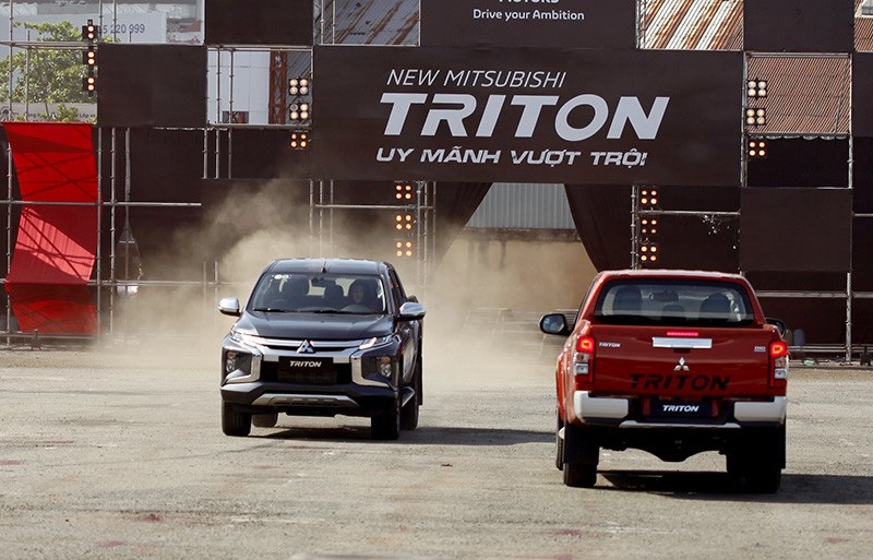 Mitsubishi Triton 2019 ra mắt tại Việt Nam, giá từ 730,5 triệu đồng - Ảnh 2. Mitsubishi Triton 2019 ra mắt tại Việt Nam, giá từ 730,5 triệu đồng - Ảnh 2.