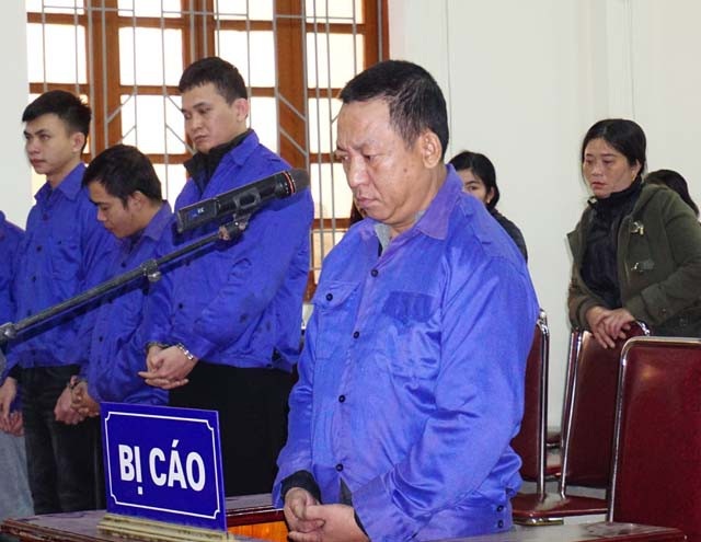 Đi Trung Quốc chở hàng, “tiện thể” buôn hơn 4 tạ pháo - Ảnh 3. Đi Trung Quốc chở hàng, “tiện thể” buôn hơn 4 tạ pháo - Ảnh 3.