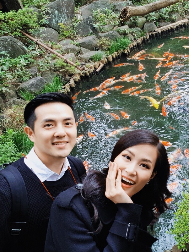 Đông Nhi và Ông Cao Thắng lần đầu du lịch bụi xứ Phù Tang - Ảnh 4. Đông Nhi và Ông Cao Thắng lần đầu du lịch bụi xứ Phù Tang - Ảnh 4.