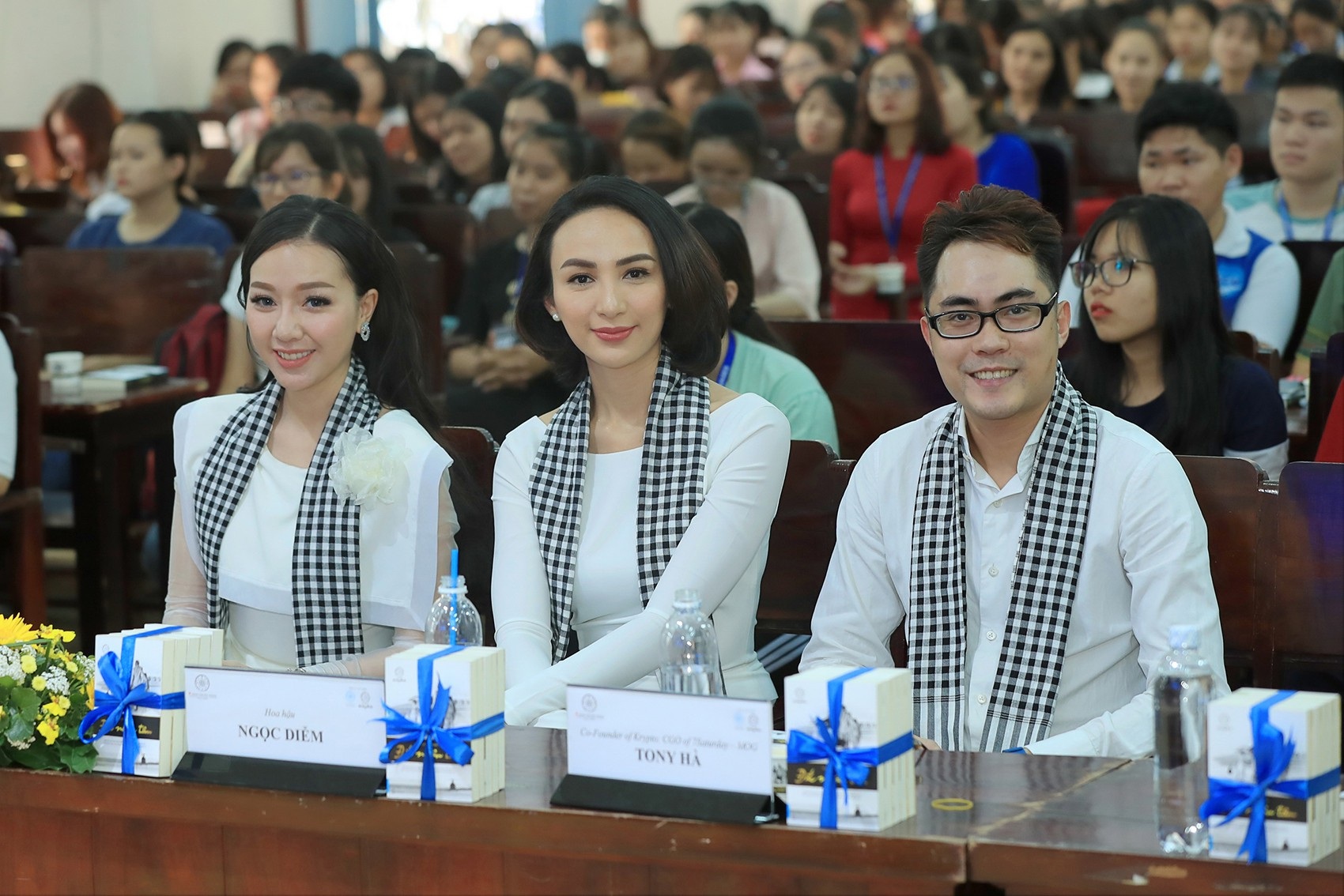 Ngọc Diễm: “Gia đình là nơi cân bằng những chông chênh tôi vướng phải” - Ảnh 3.