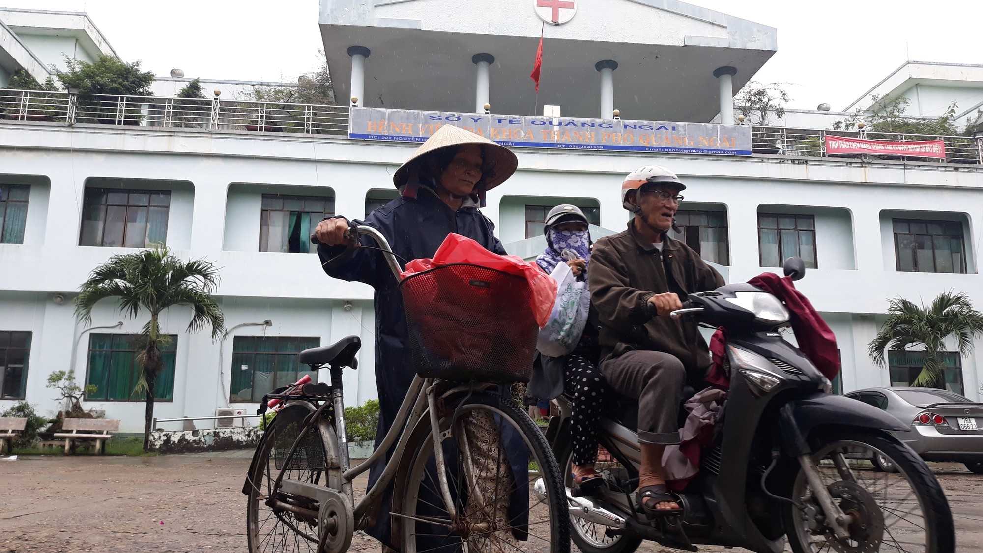 Tại sao thành phố Quảng Ngãi lại không có bệnh viện để phục vụ người dân? - Ảnh 3. Tại sao thành phố Quảng Ngãi lại không có bệnh viện để phục vụ người dân? - Ảnh 3.