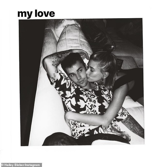 Justin Bieber hạnh phúc bên vợ siêu mẫu - Ảnh 10. Justin Bieber hạnh phúc bên vợ siêu mẫu - Ảnh 10.