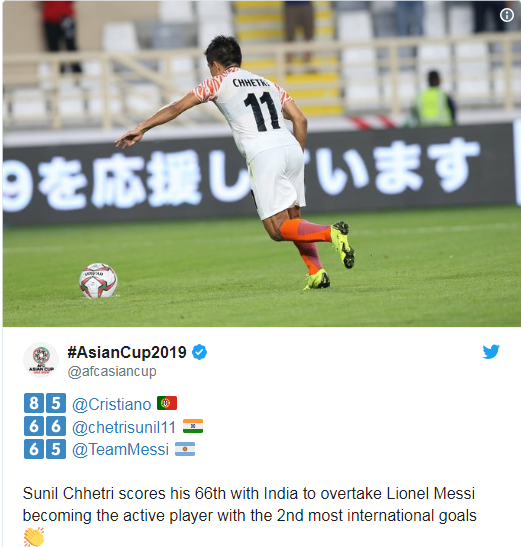 Người hùng giúp Ấn Độ “vùi dập” Thái Lan chính thức vượt qua Messi - 1
Sunil Chhetri có nhiều bàn thắng ở ĐTQG hơn Messi (thống kê của trang Twitter của Asian Cup 2019)