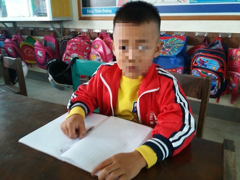 Quảng Bình: Tạm đình chỉ công tác 15 ngày đối với giáo viên tát học sinh chảy máu tai - Ảnh 2. Quảng Bình: Tạm đình chỉ công tác 15 ngày đối với giáo viên tát học sinh chảy máu tai - Ảnh 2.