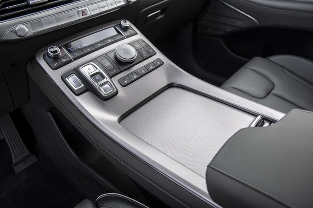 Hyundai chuẩn bị ra Genesis SUV và Sonata hoàn toàn mới - 11 Hyundai chuẩn bị ra Genesis SUV và Sonata hoàn toàn mới - 11