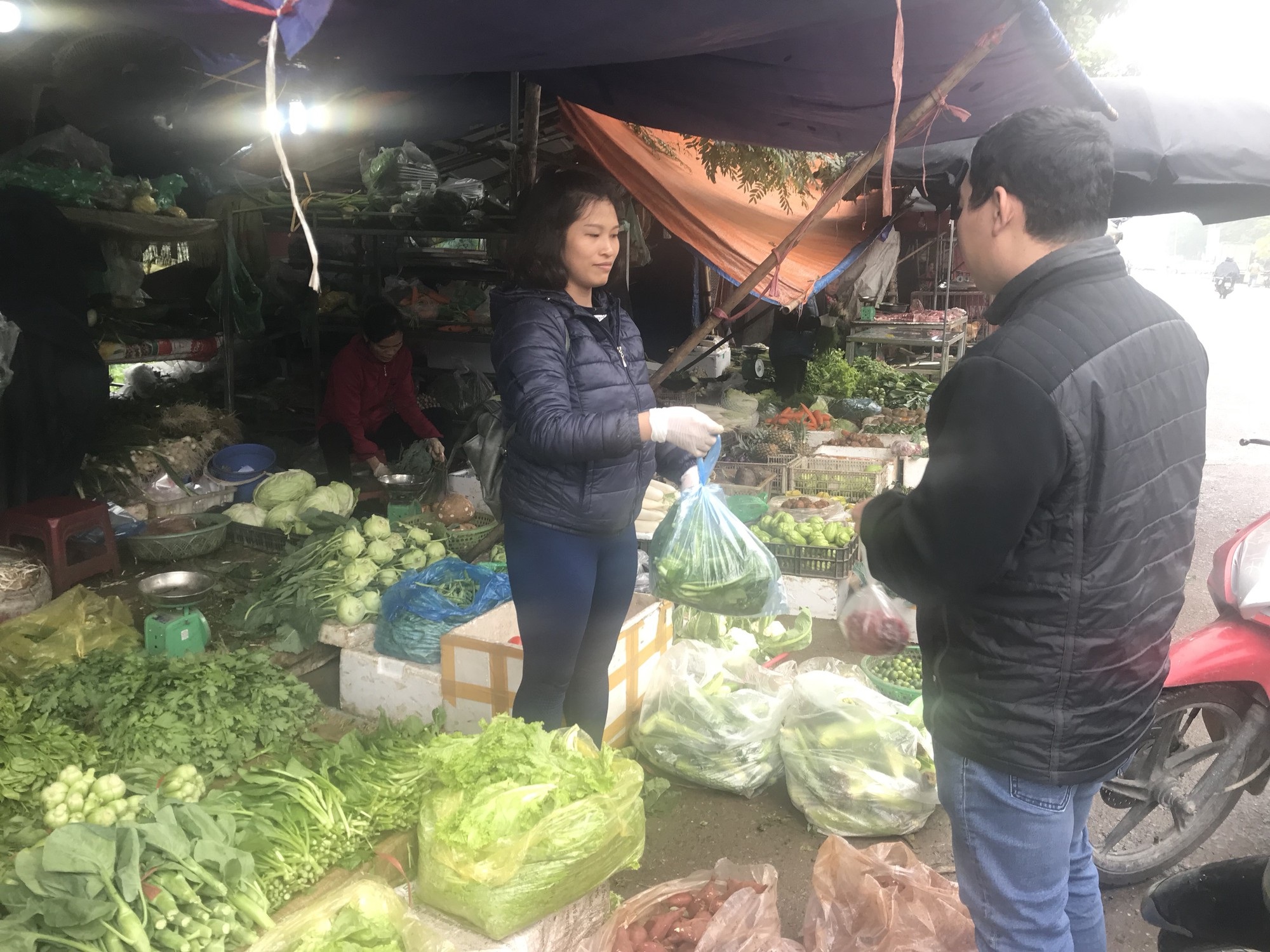 Chưa rét đậm rét hại, giá rau củ đã tăng gấp đôi - Ảnh 5. Chưa rét đậm rét hại, giá rau củ đã tăng gấp đôi - Ảnh 5.