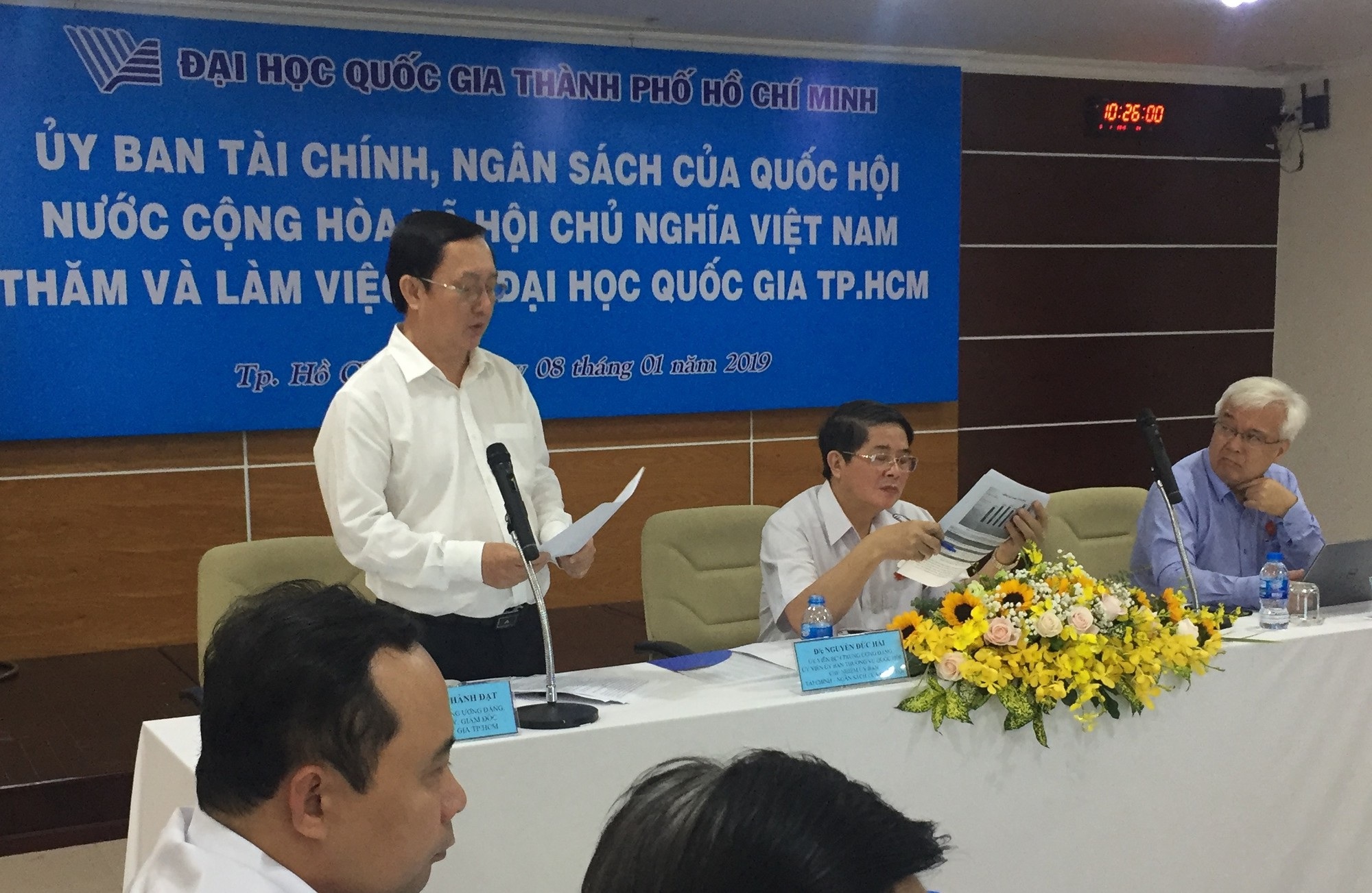 ĐHQG TPHCM: Kinh phí đầu tư cho nghiên cứu thua ĐH nước ngoài 250 lần - Ảnh 1. ĐHQG TPHCM: Kinh phí đầu tư cho nghiên cứu thua ĐH nước ngoài 250 lần - Ảnh 1.