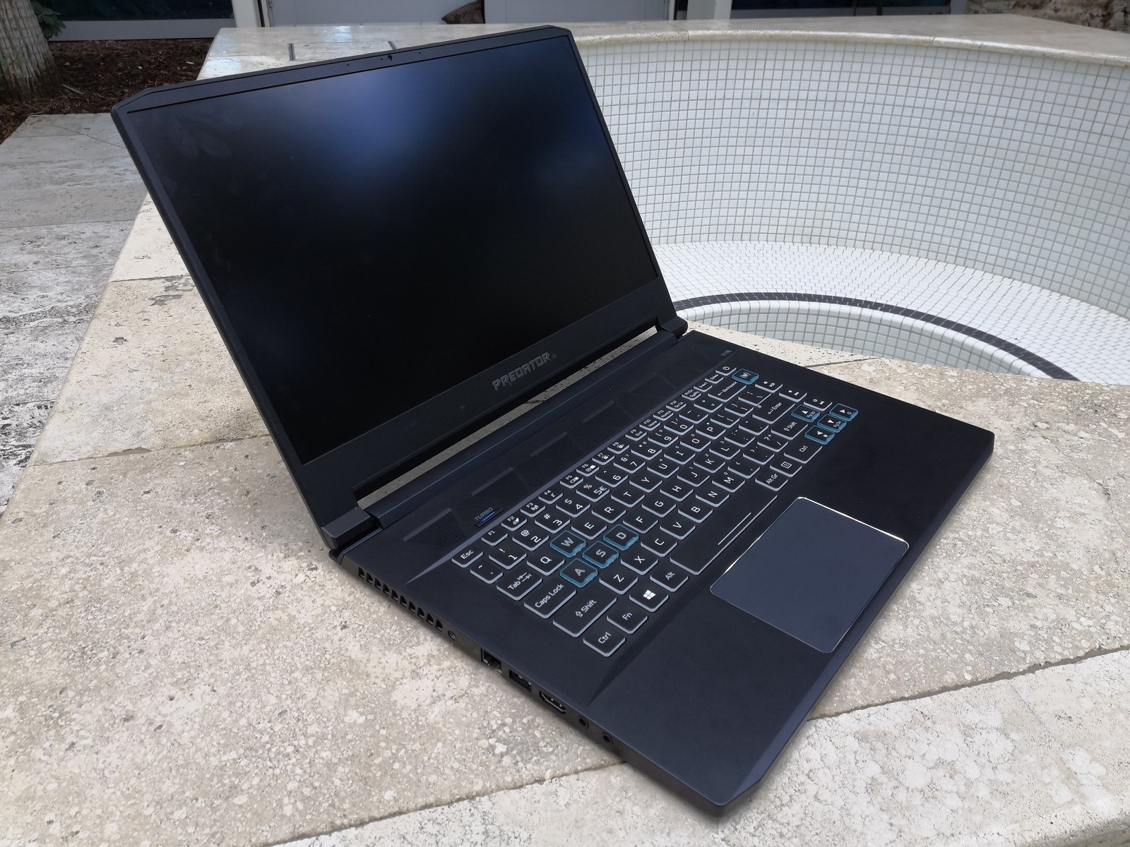 Acer tung laptop gaming được trang bị card NVIDIA GeForce RTX tại CES 2019 - Ảnh 2.