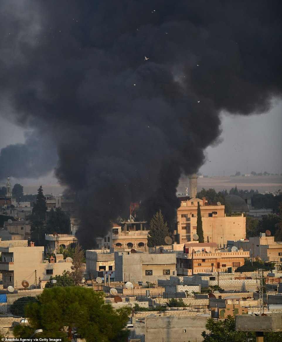 Thổ Nhĩ Kỳ rầm rập tiến công vào Syria, chiến sự nóng lên
