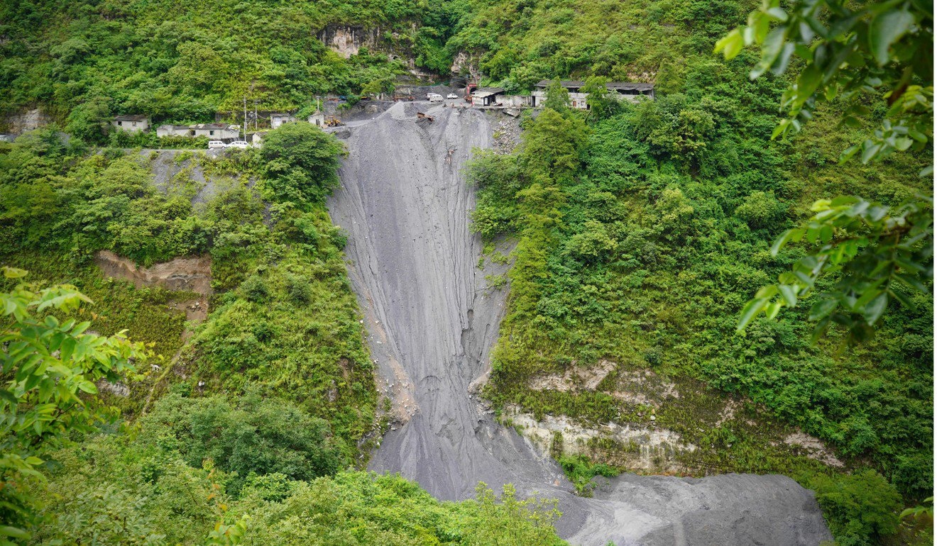 “Làng góa phụ” do bệnh bụi phổi ở Trung Quốc