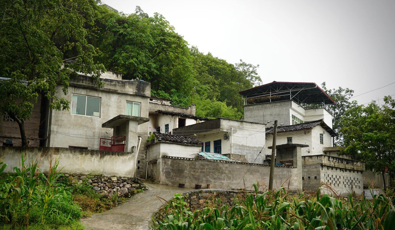 “Làng góa phụ” do bệnh bụi phổi ở Trung Quốc