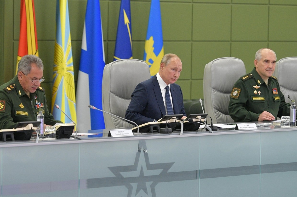 Video bộ ba hạt nhân của Nga khoe uy lực tấn công “sấm sét”