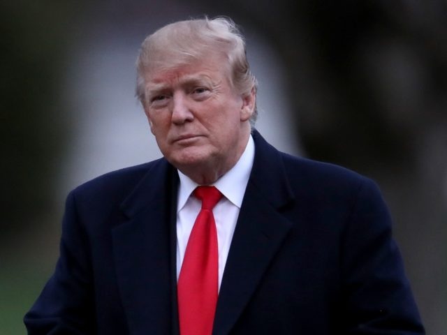 Ông Trump tự nhận là “tổng thống minh bạch nhất trong lịch sử”