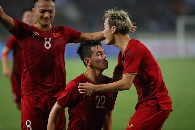 Tiến Linh ghi bàn thắng thứ 41 trong màu áo B.Bình Dương - Tuổi Trẻ Online