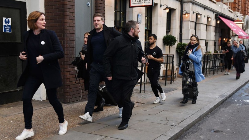 Tấn công khủng bố kinh hoàng ở trung tâm London, 3 người chết