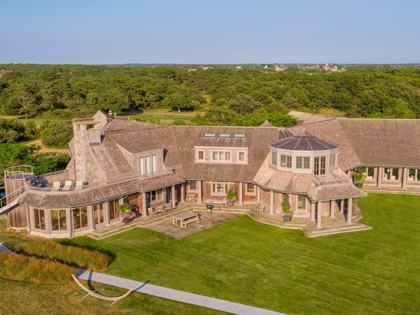 Bên trong biệt thự 12 triệu USD vợ chồng ông Obama nghi vừa “tậu”