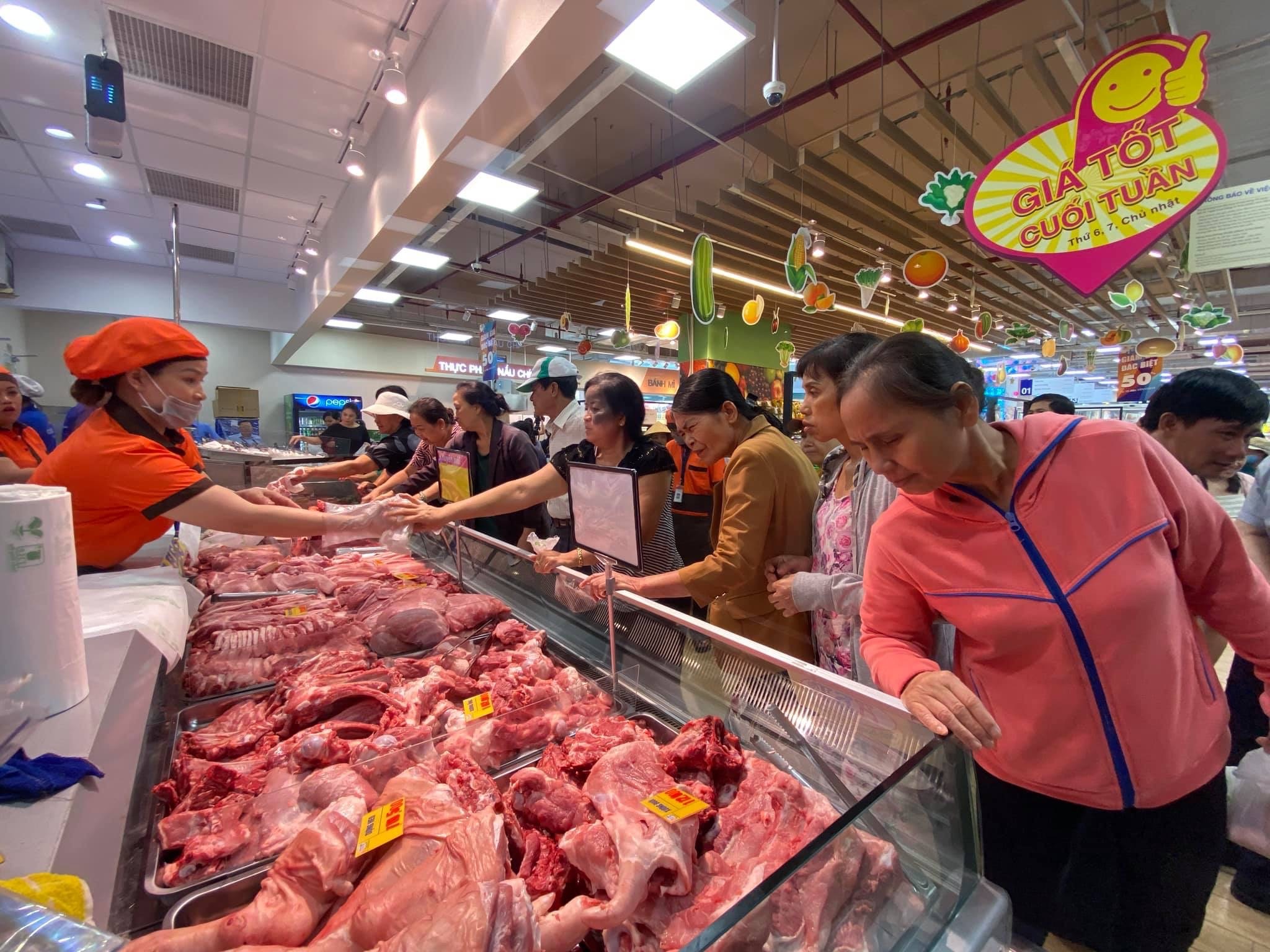 Giá thịt lợn tăng kỷ lục