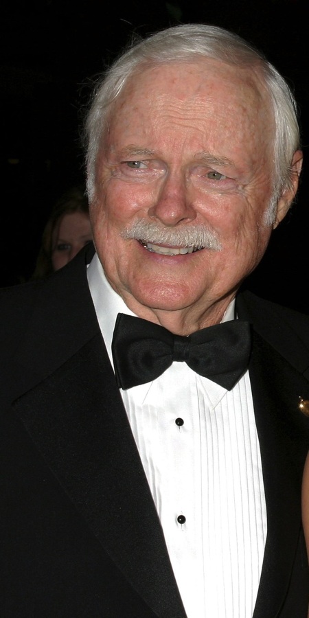 Thương tiếc những ngôi sao đã qua đời năm 2019