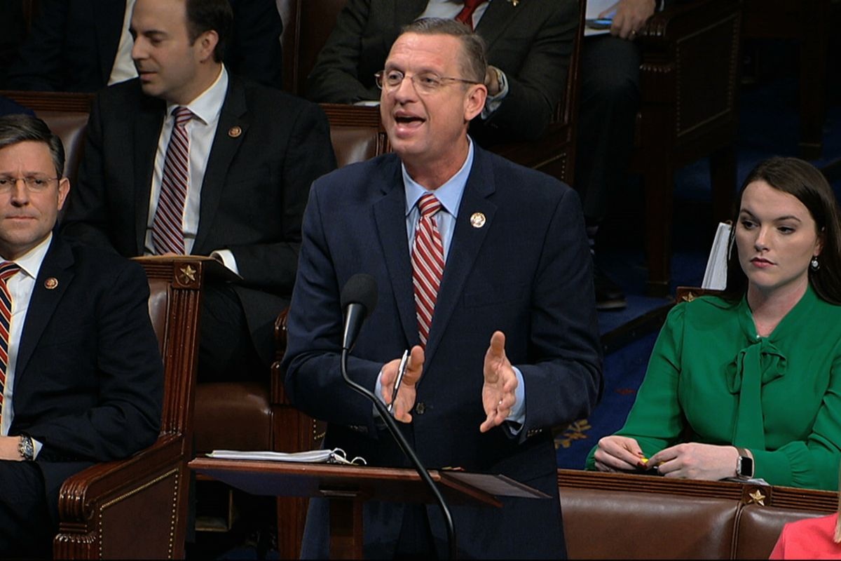 Tranh luận nảy lửa ở Hạ viện Mỹ trước giờ bỏ phiếu luận tội ông Trump