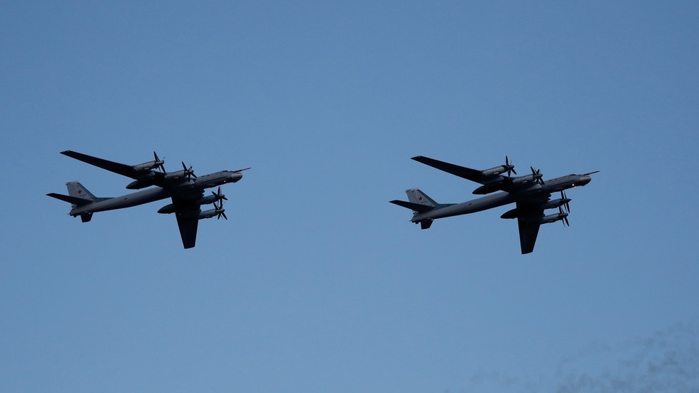 Nga tính chế tạo "chim sắt" ném bom không người lái thế hệ 6